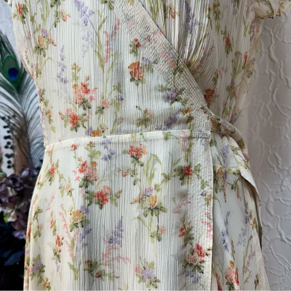 POLO RALPH LAUREN Floral Wrap Dress (8) - Picture 3 of 16